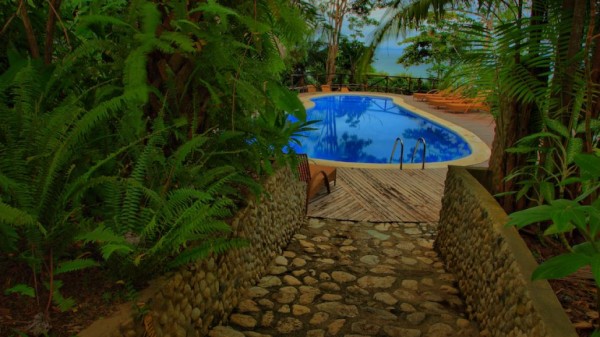 Lapa Rios ecolodge pool