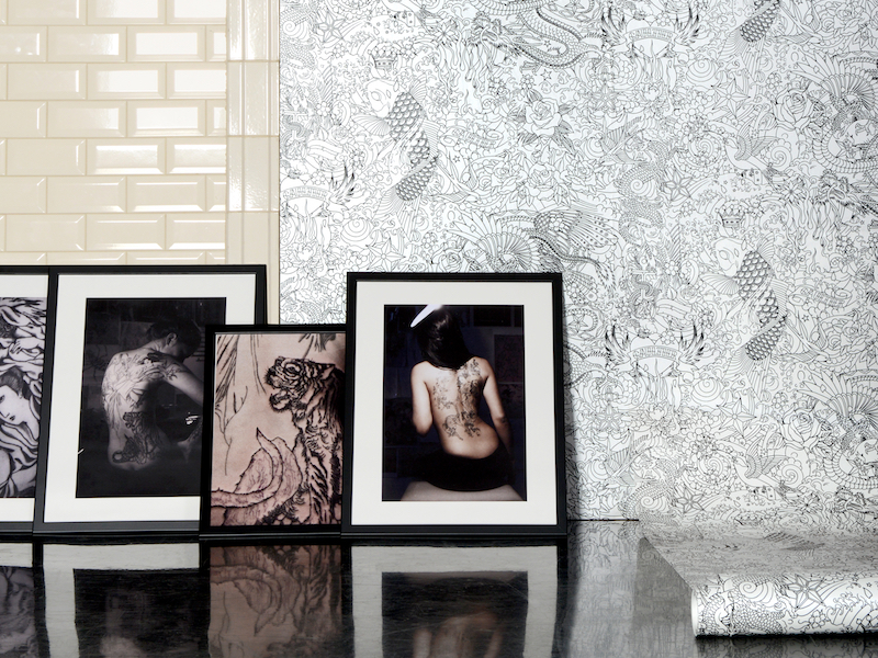Wallpaper idea: Spruce up bare walls
