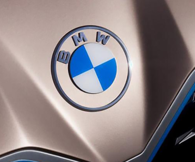 The Latest BMW Logo is Partially Invisible and Barely Distinguishable
