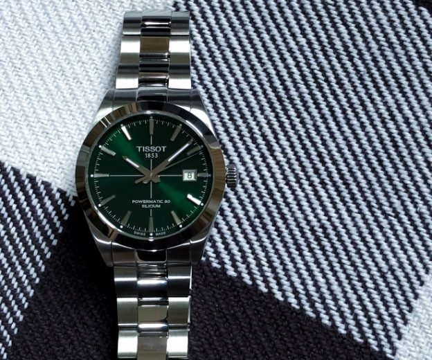 omega men's aqua terra watch