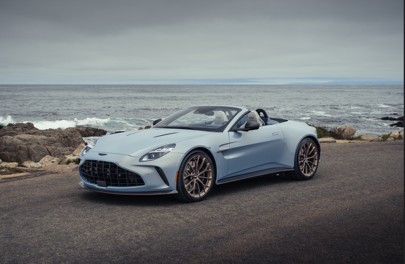 Aston Martin Vantage Roadster's Mako Blue
