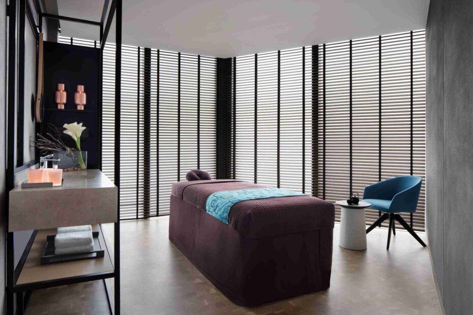 Spa by JW Treatment Room 1536x1024 1