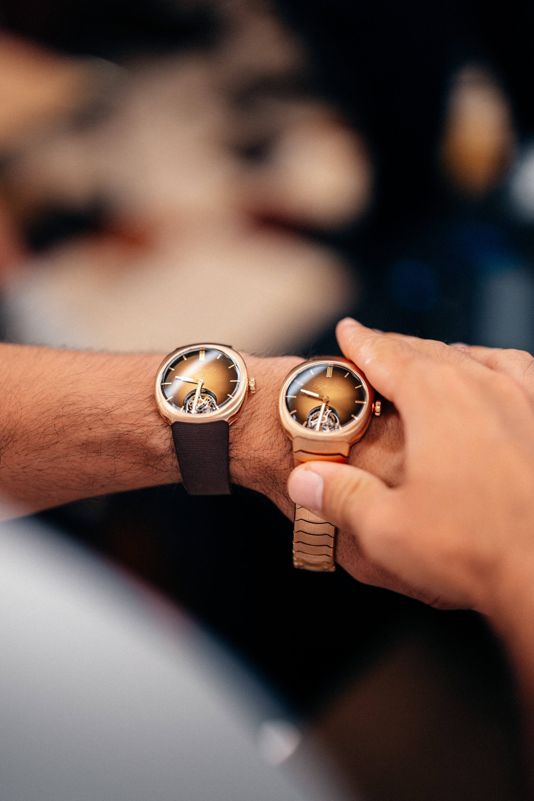 The Racer and the Watchmaker: Pierre Gasly’s Streamlined Imaginative and prescient with H. Moser & Cie 2 HMoser 6805 0410 6805 0411 Streamliner Tourbillon RG Pierre Gasly Edition Lifestyle Wristshot Gasly BTS scaled