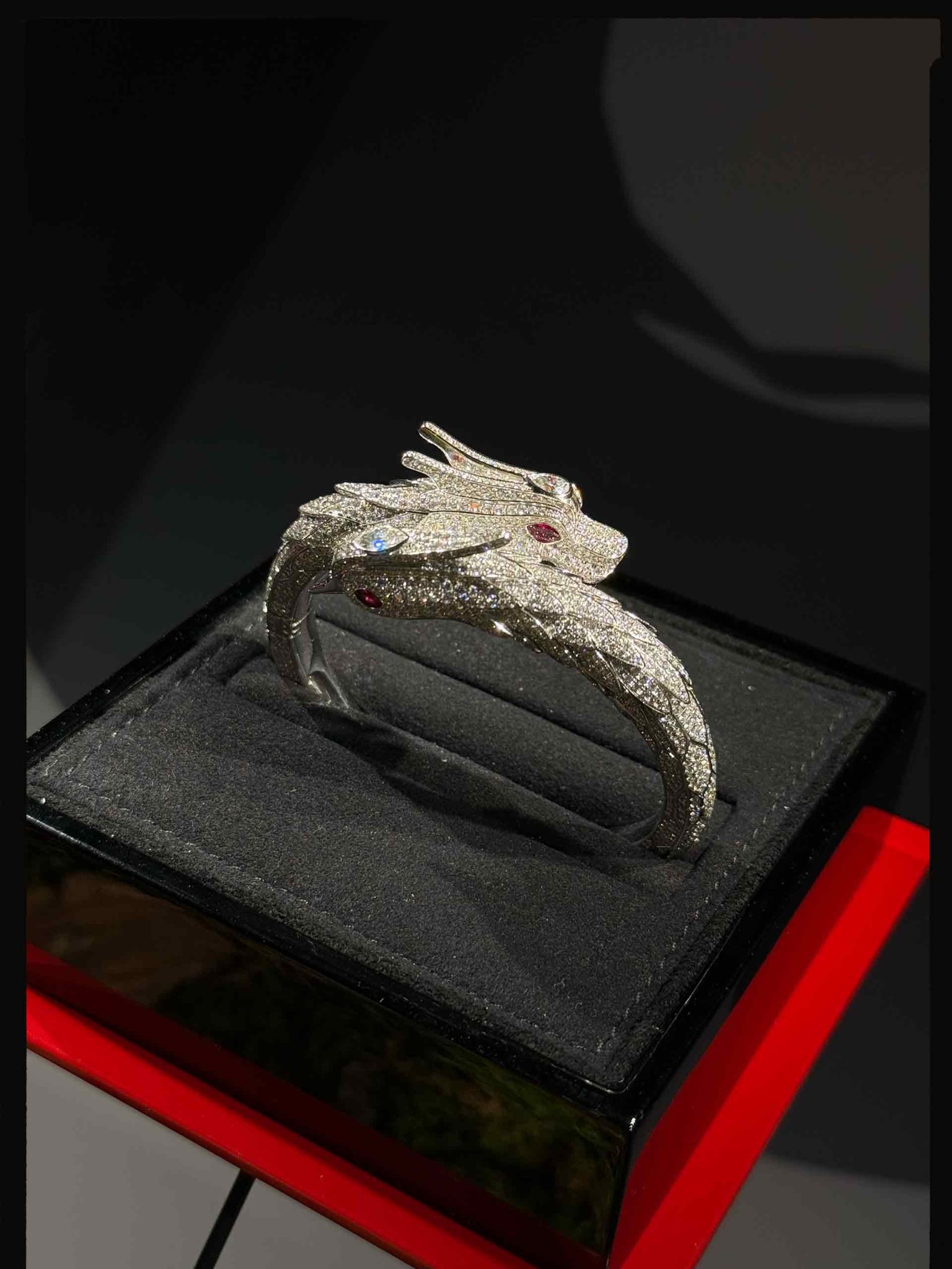 Una pulsera de la colección King & Queen
