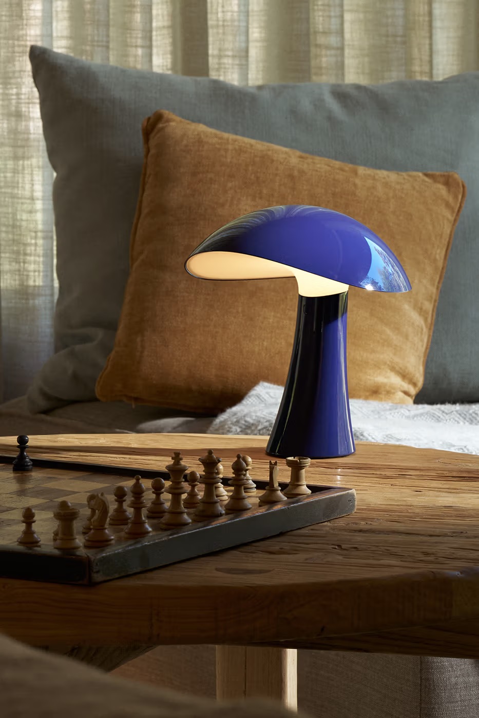 Louis Poulsen Rumee lamp