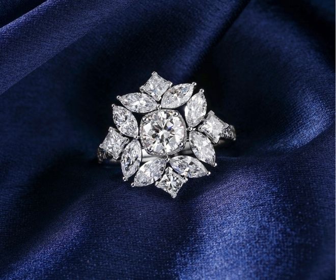 5 Engagement Ring Brands Couples Should Consider