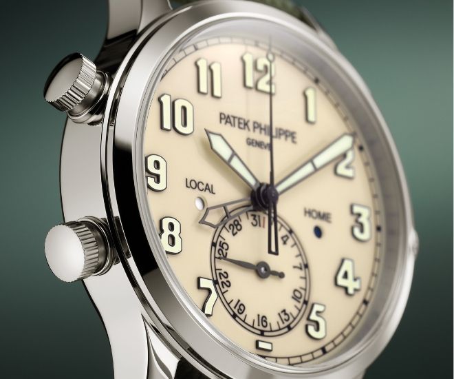 Patek’s Calatrava Pilot Gets a Fresh Green Lift
