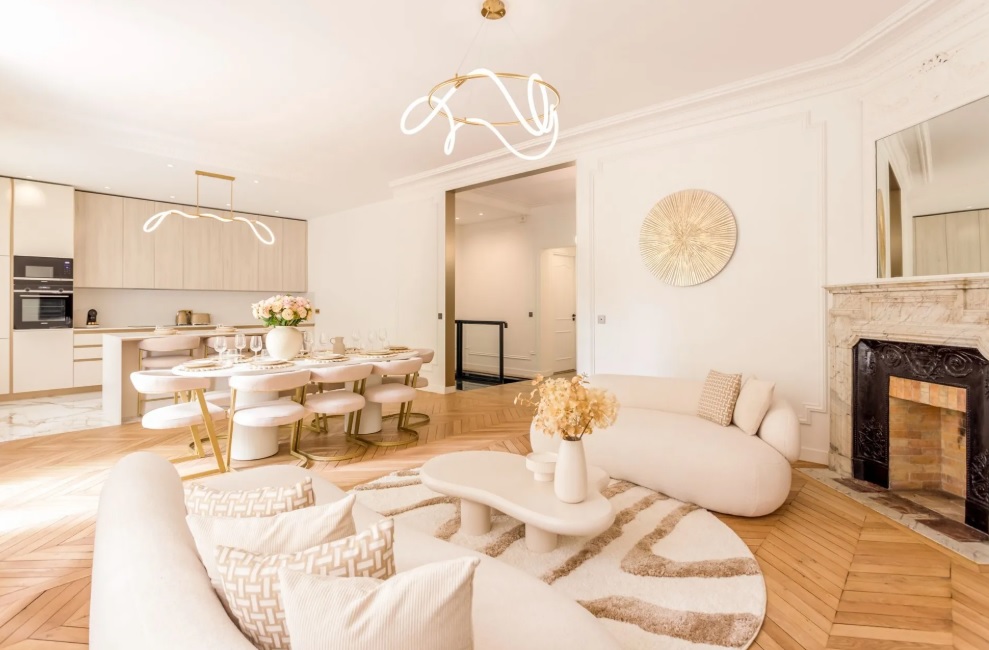 Paris home, JamesEdition.com